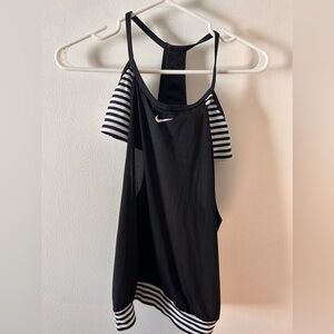 Nike tank / sports bra